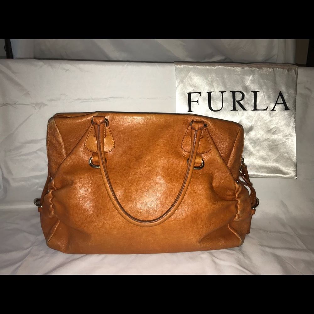 Orange Furla bag. - Picture 3 of 8